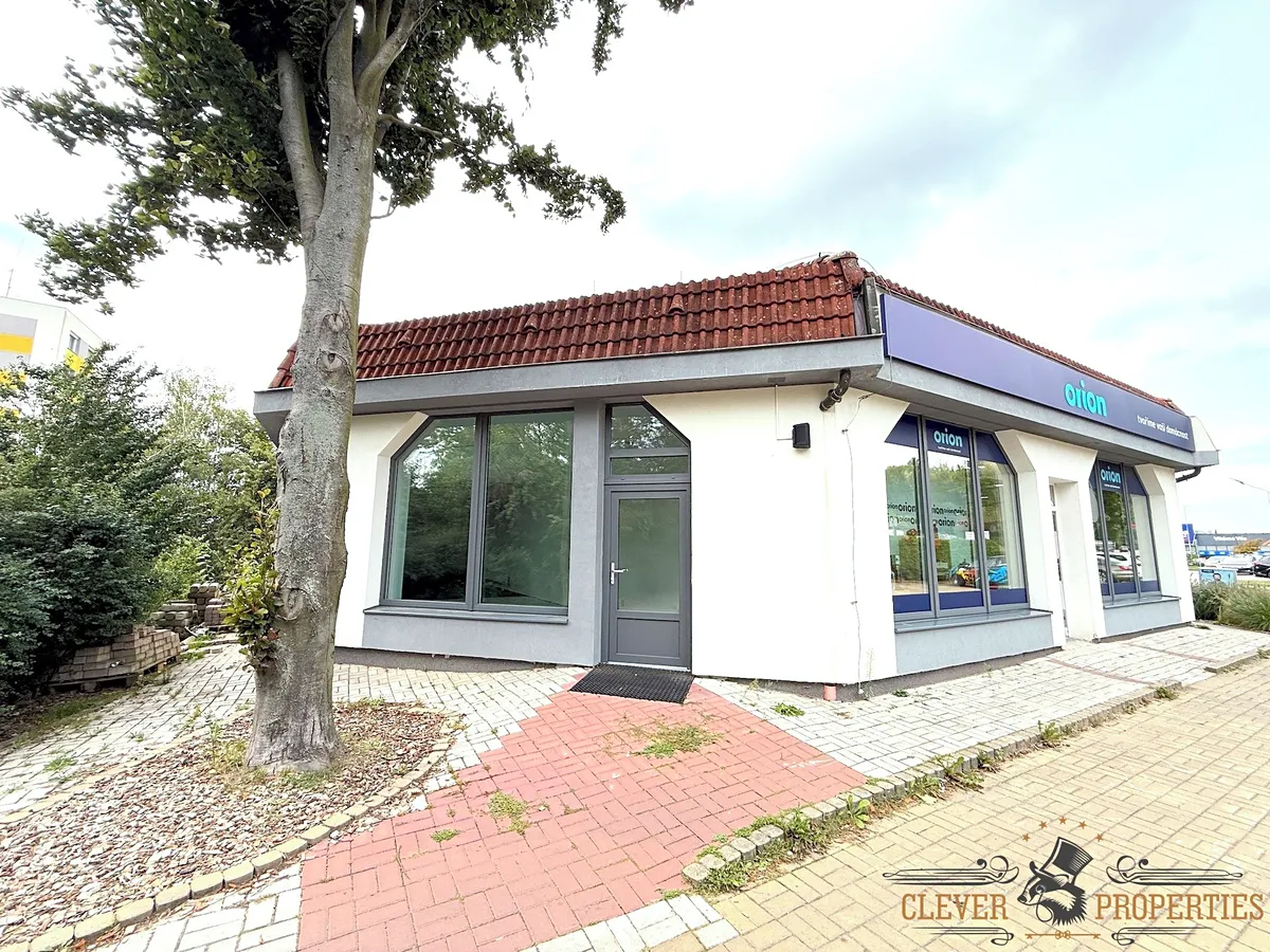 Pronájem obchodního prostoru 102 m²